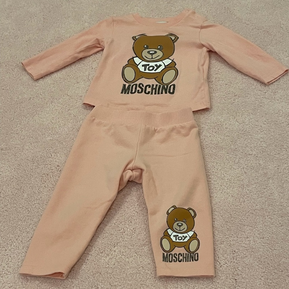Baby Moschino - 100% Authentic size 6-9 months